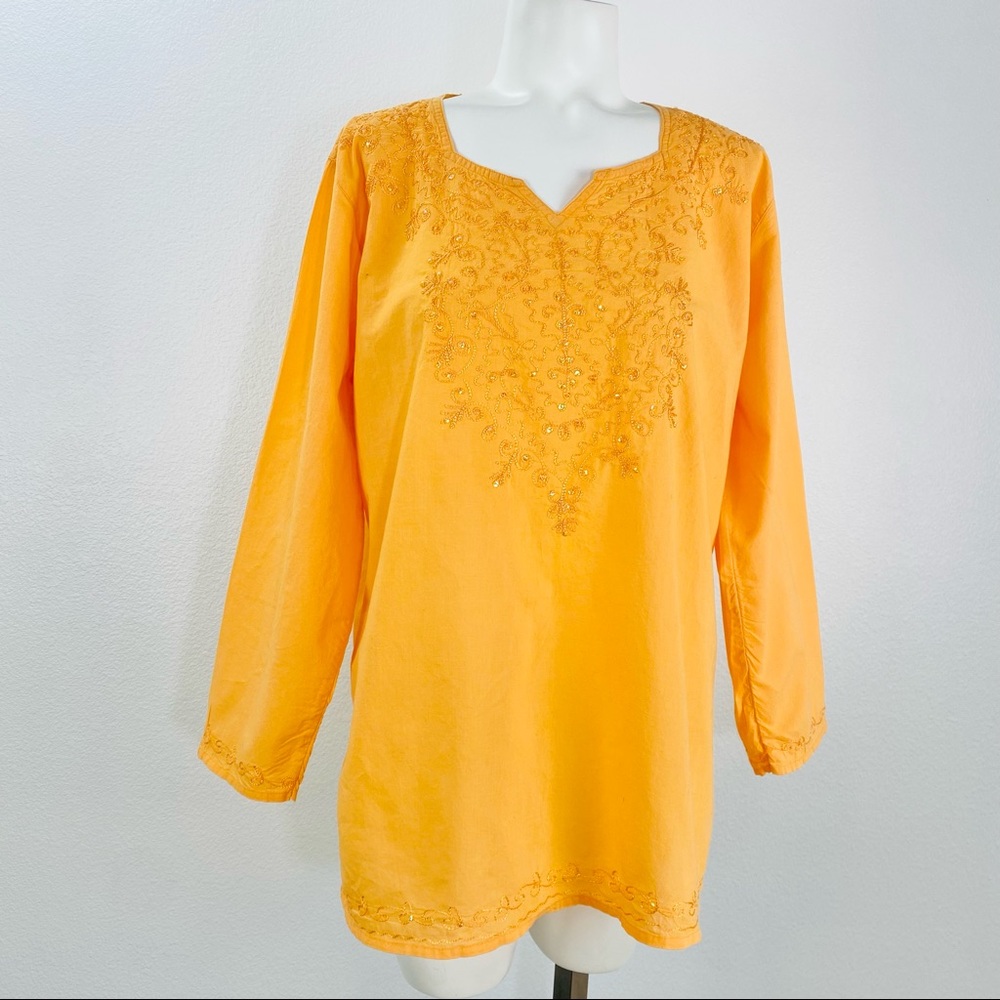 Ruby'N'Style Embroidery Blouse 

Size Free Size Small.